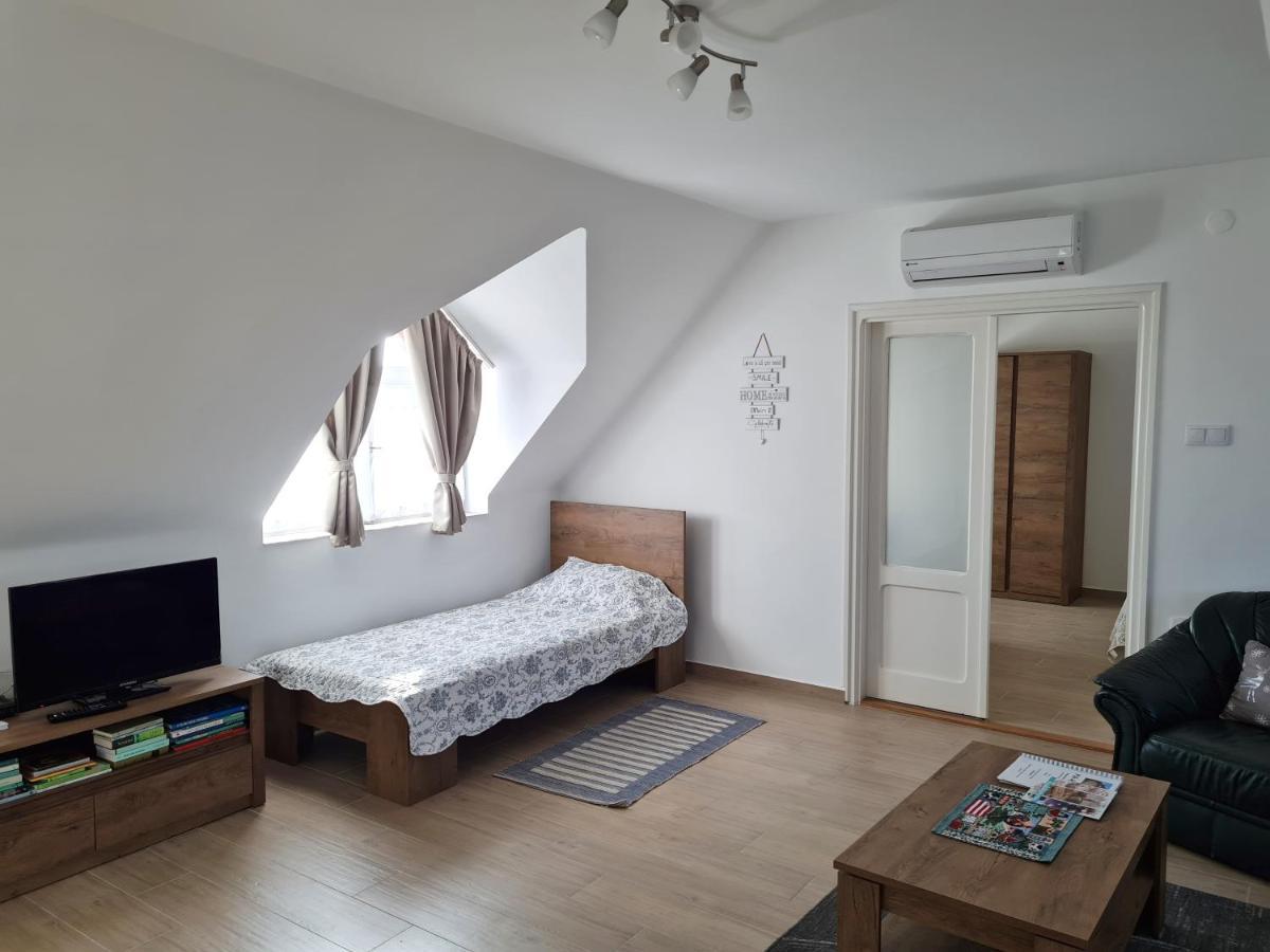 P16 Apartment Hajduboszormeny Zewnętrze zdjęcie
